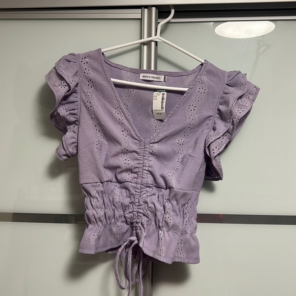 Flirty frilled lavender top, never worn! - Picture 2 of 4